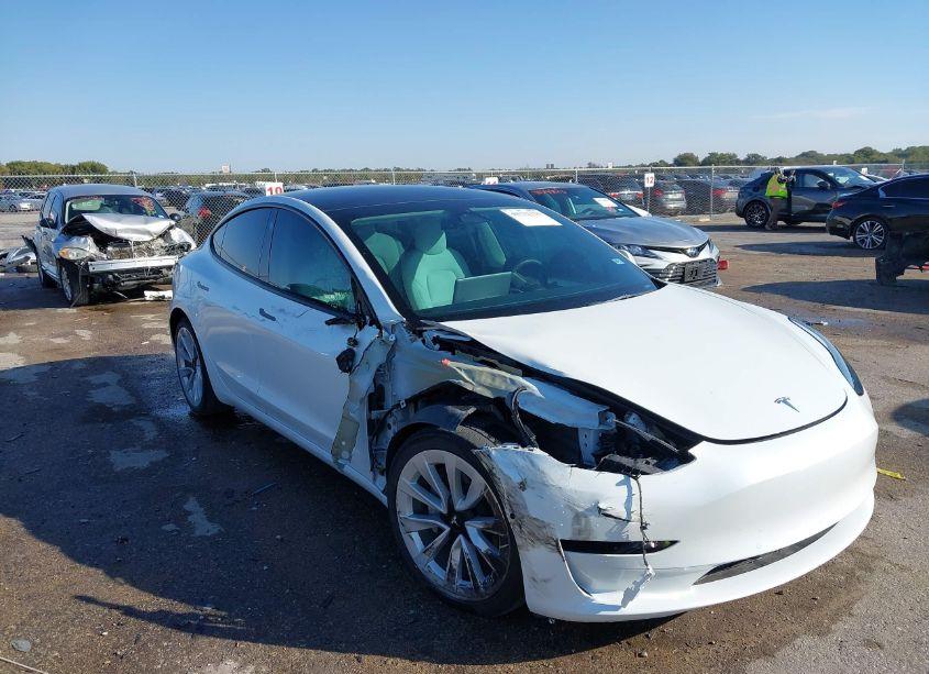 Photo 6 of 2022 Tesla Model 3 LONG RANGE DUAL MOTOR ALL-WHEEL DRIVE (VIN 5YJ3E1EB0NF269039)