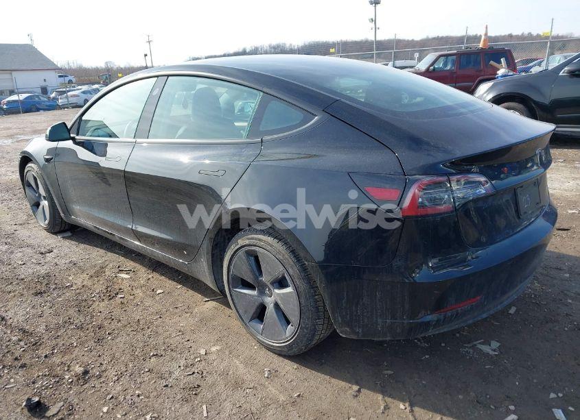 Photo 3 of 2022 Tesla Model 3 (VIN 5YJ3E1EB0NF327733)