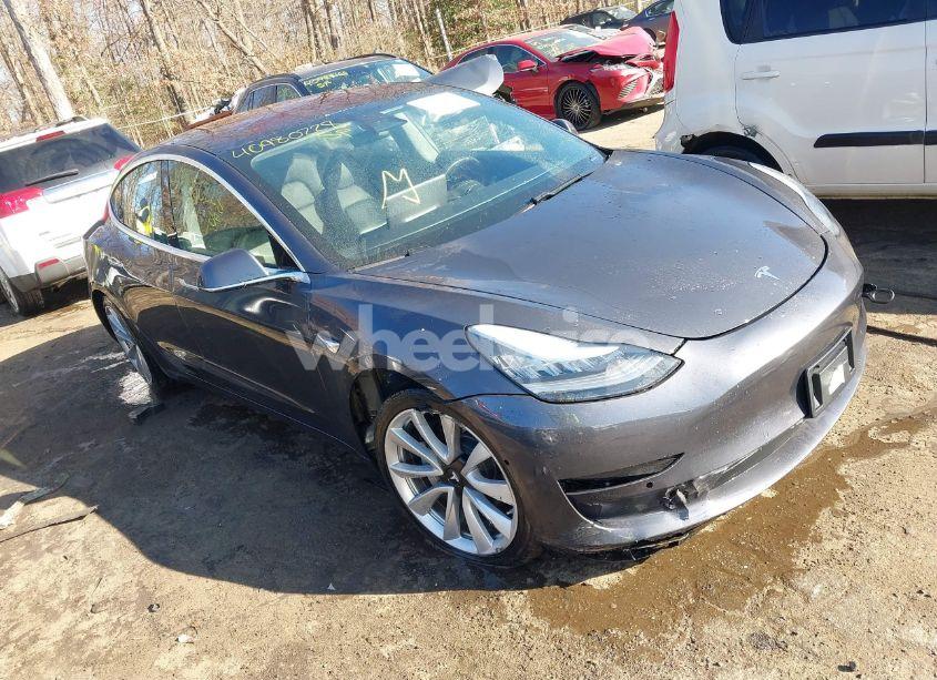 2018 Tesla Model 3 LONG RANGE/PERFORMANCE (VIN 5YJ3E1EB1JF115773) main photo