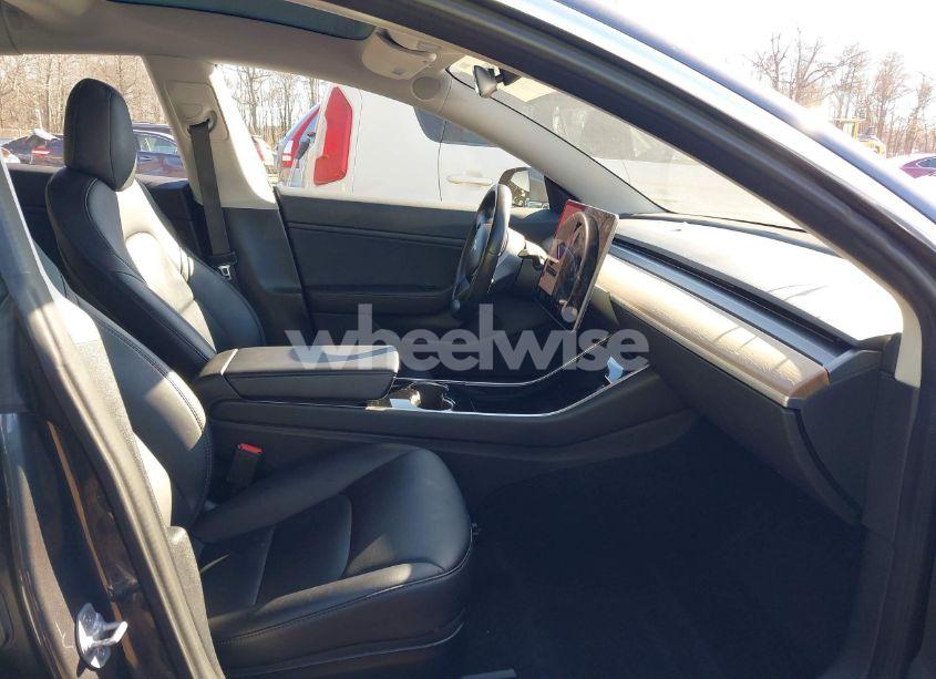 Photo 5 of 2018 Tesla Model 3 LONG RANGE/PERFORMANCE (VIN 5YJ3E1EB1JF115773)