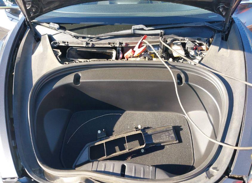 Photo 10 of 2018 Tesla Model 3 LONG RANGE/PERFORMANCE (VIN 5YJ3E1EB1JF181367)