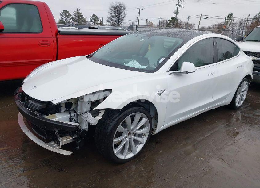 Photo 2 of 2019 Tesla Model 3 LONG RANGE/PERFORMANCE (VIN 5YJ3E1EB1KF437847)