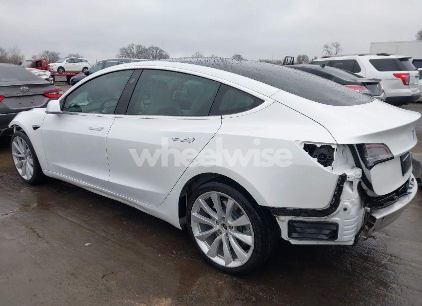 Photo 3 of 2019 Tesla Model 3 LONG RANGE/PERFORMANCE (VIN 5YJ3E1EB1KF437847)