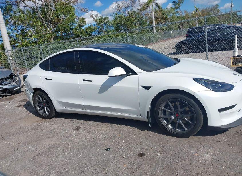 Photo 13 of 2021 Tesla Model 3 LONG RANGE DUAL MOTOR ALL-WHEEL DRIVE (VIN 5YJ3E1EB1MF978982)