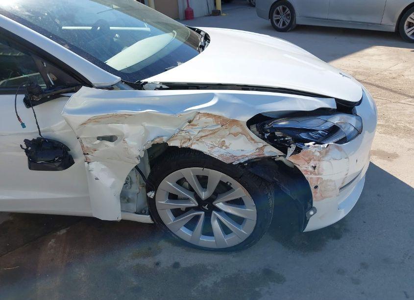 Photo 6 of 2022 Tesla Model 3 LONG RANGE DUAL MOTOR ALL-WHEEL DRIVE (VIN 5YJ3E1EB1NF258647)