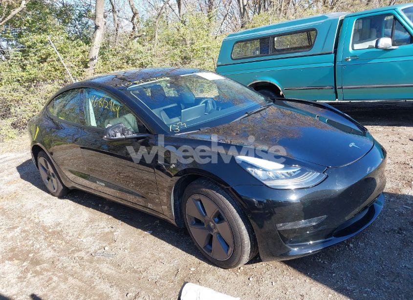 2022 Tesla Model 3 LONG RANGE DUAL MOTOR ALL-WHEEL DRIVE (VIN 5YJ3E1EB1NF260950) main photo