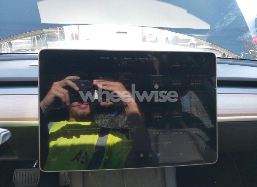 Photo 18 of 2022 Tesla Model 3 LONG RANGE DUAL MOTOR ALL-WHEEL DRIVE (VIN 5YJ3E1EB1NF260950)