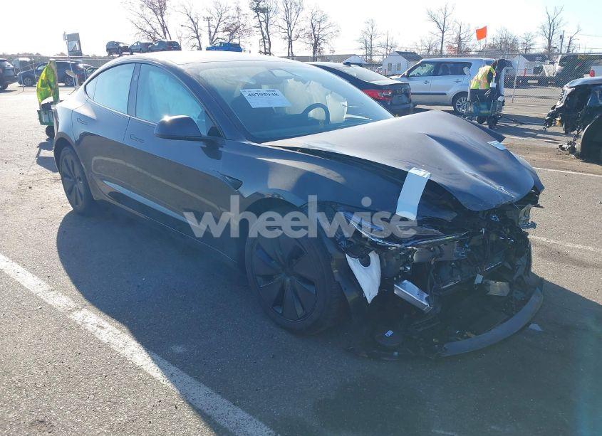 2024 Tesla Model 3 LONG RANGE DUAL MOTOR ALL-WHEEL DRIVE (VIN 5YJ3E1EB1RF787229) main photo