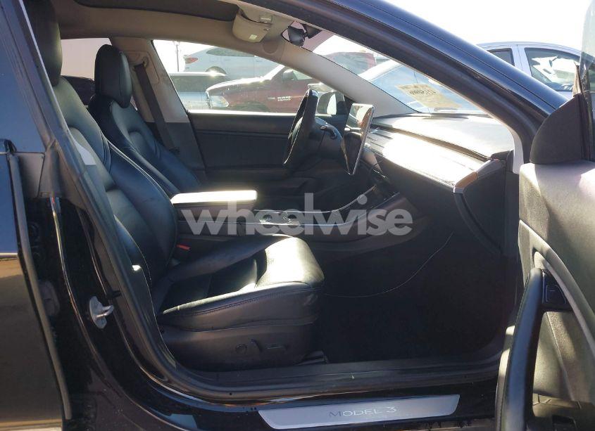 Photo 5 of 2018 Tesla Model 3 LONG RANGE/PERFORMANCE (VIN 5YJ3E1EB2JF116382)