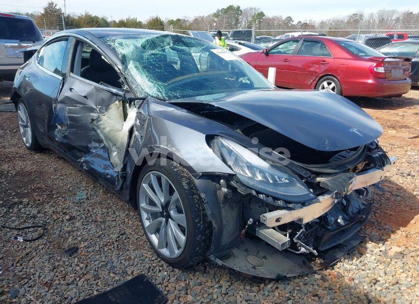 2018 Tesla Model 3 LONG RANGE/PERFORMANCE (VIN 5YJ3E1EB2JF121338) main photo