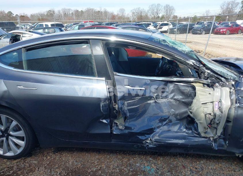 Photo 13 of 2018 Tesla Model 3 LONG RANGE/PERFORMANCE (VIN 5YJ3E1EB2JF121338)