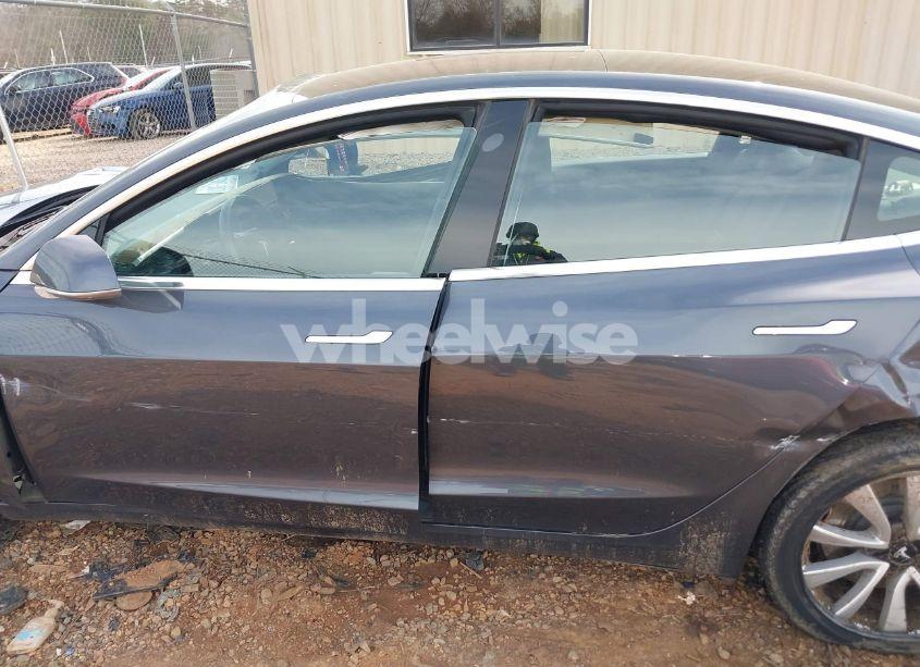 Photo 14 of 2018 Tesla Model 3 LONG RANGE/PERFORMANCE (VIN 5YJ3E1EB2JF121338)