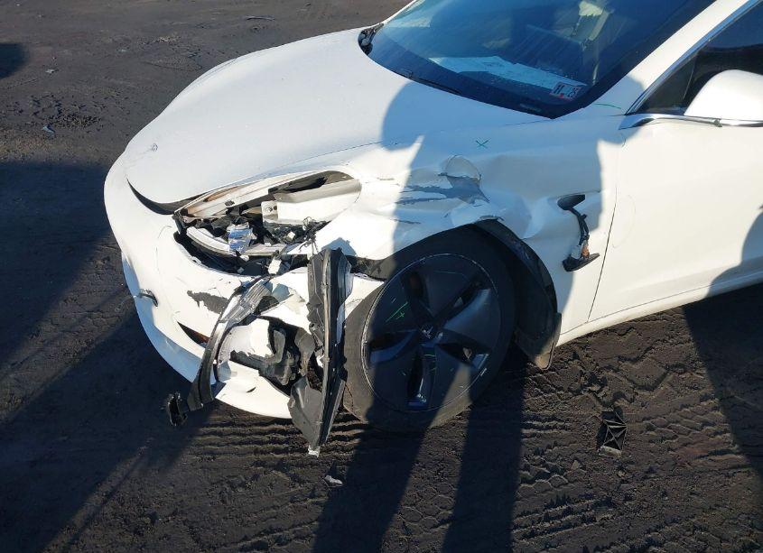Photo 6 of 2020 Tesla Model 3 LONG RANGE DUAL MOTOR ALL-WHEEL DRIVE (VIN 5YJ3E1EB2LF711686)
