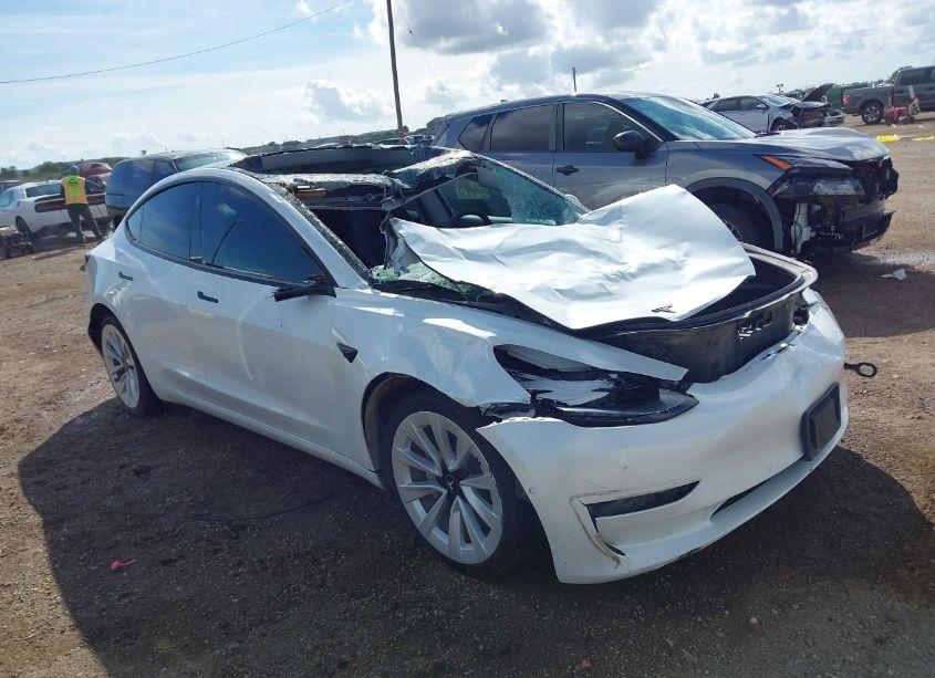 2022 Tesla Model 3 LONG RANGE DUAL MOTOR ALL-WHEEL DRIVE (VIN 5YJ3E1EB2NF246703) main photo
