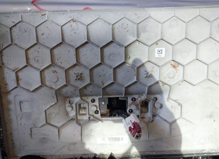 Photo 7 of 2022 Tesla Model 3 LONG RANGE DUAL MOTOR ALL-WHEEL DRIVE (VIN 5YJ3E1EB2NF246703)