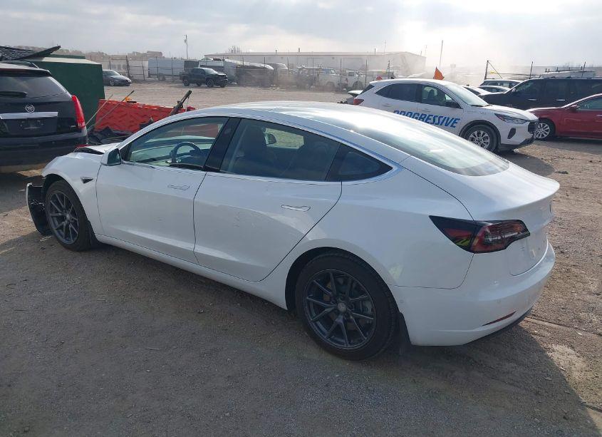 Photo 2 of 2018 Tesla Model 3 LONG RANGE/PERFORMANCE (VIN 5YJ3E1EB3JF066902)