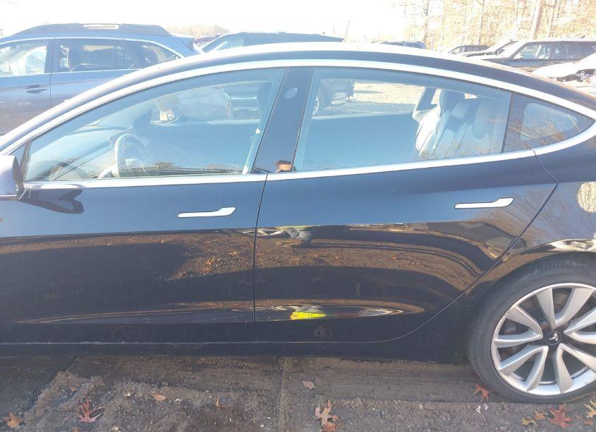 Photo 14 of 2018 Tesla Model 3 LONG RANGE/PERFORMANCE (VIN 5YJ3E1EB3JF109358)