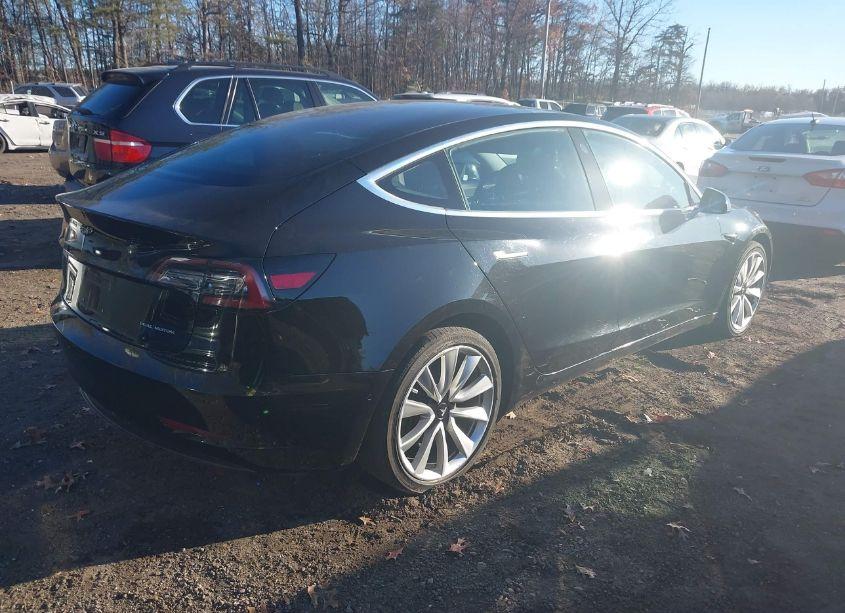 Photo 4 of 2018 Tesla Model 3 LONG RANGE/PERFORMANCE (VIN 5YJ3E1EB3JF109358)