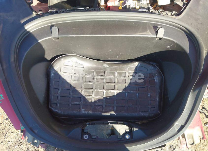 Photo 10 of 2018 Tesla Model 3 LONG RANGE/PERFORMANCE (VIN 5YJ3E1EB3JF121543)