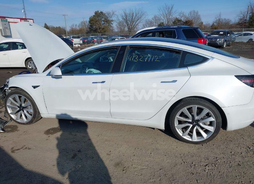 Photo 13 of 2018 Tesla Model 3 LONG RANGE/PERFORMANCE (VIN 5YJ3E1EB3JF185629)