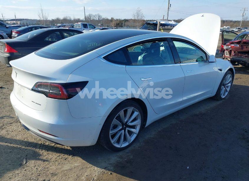 Photo 4 of 2018 Tesla Model 3 LONG RANGE/PERFORMANCE (VIN 5YJ3E1EB3JF185629)