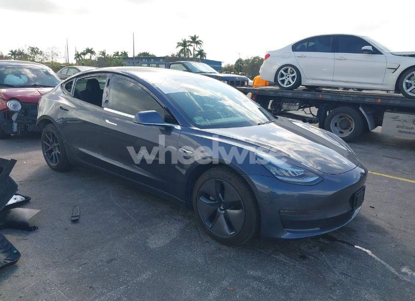 2020 Tesla Model 3 LONG RANGE DUAL MOTOR ALL-WHEEL DRIVE (VIN 5YJ3E1EB3LF663437) main photo