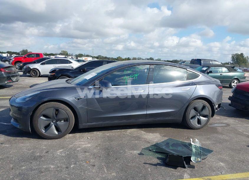Photo 15 of 2020 Tesla Model 3 LONG RANGE DUAL MOTOR ALL-WHEEL DRIVE (VIN 5YJ3E1EB3LF663437)