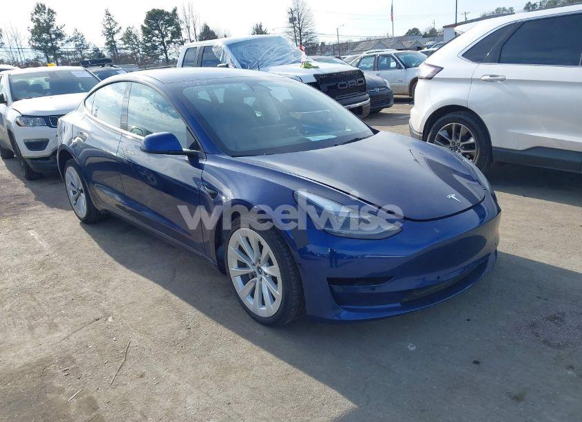 2022 Tesla Model 3 LONG RANGE DUAL MOTOR ALL-WHEEL DRIVE (VIN 5YJ3E1EB3NF124075) main photo