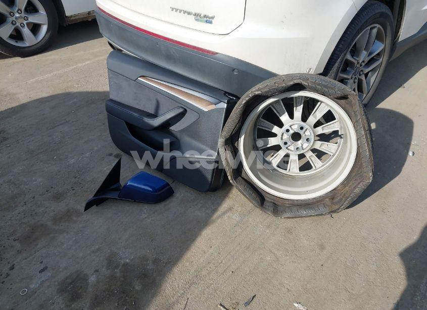 Photo 11 of 2022 Tesla Model 3 LONG RANGE DUAL MOTOR ALL-WHEEL DRIVE (VIN 5YJ3E1EB3NF124075)