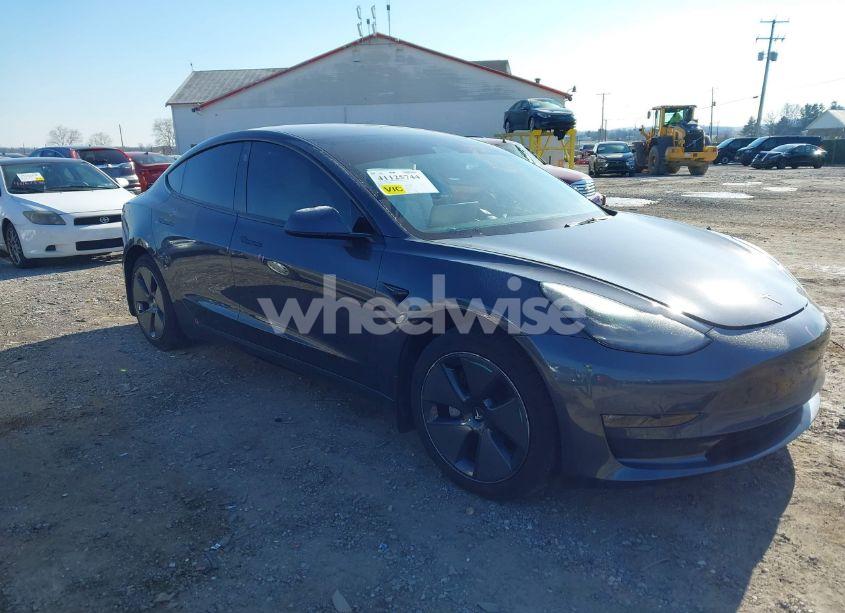 2022 Tesla Model 3 LONG RANGE DUAL MOTOR ALL-WHEEL DRIVE (VIN 5YJ3E1EB3NF138932) main photo