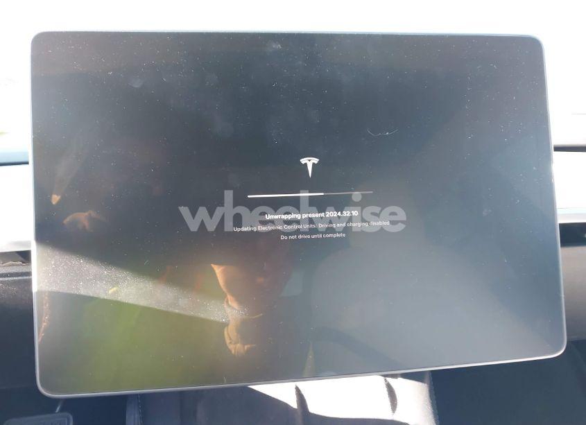 Photo 15 of 2022 Tesla Model 3 LONG RANGE DUAL MOTOR ALL-WHEEL DRIVE (VIN 5YJ3E1EB3NF138932)