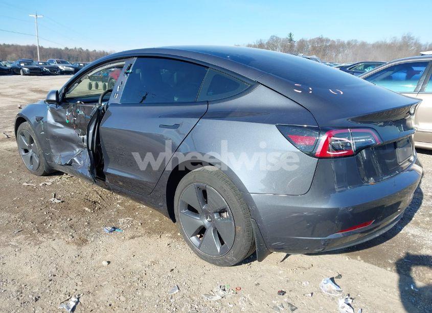 Photo 3 of 2022 Tesla Model 3 LONG RANGE DUAL MOTOR ALL-WHEEL DRIVE (VIN 5YJ3E1EB3NF138932)