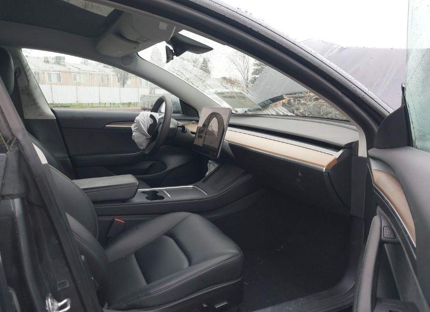 Photo 5 of 2022 Tesla Model 3 LONG RANGE DUAL MOTOR ALL-WHEEL DRIVE (VIN 5YJ3E1EB3NF162955)