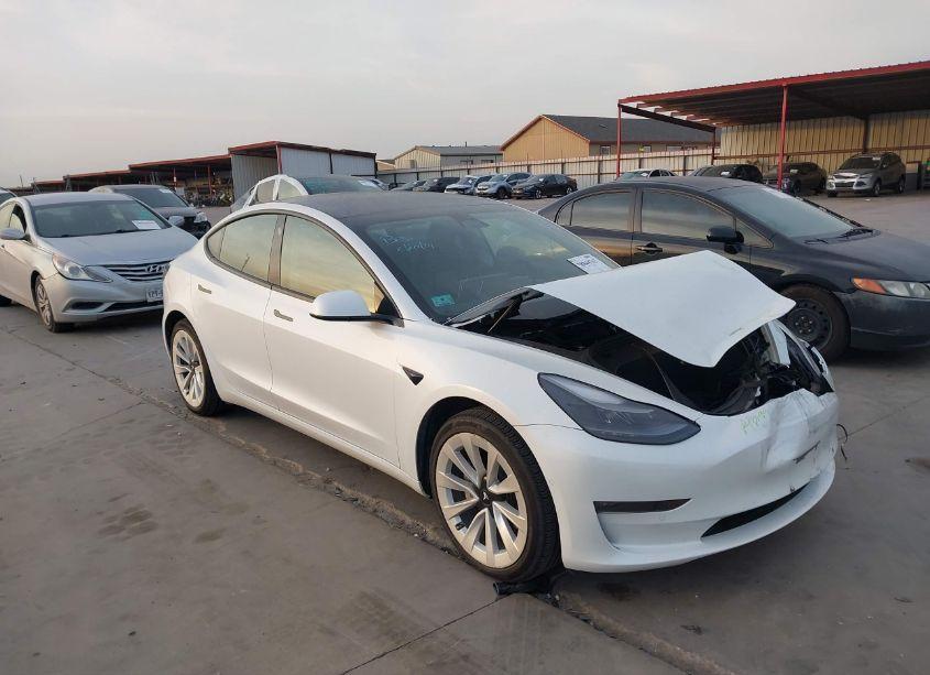 2022 Tesla Model 3 LONG RANGE DUAL MOTOR ALL-WHEEL DRIVE (VIN 5YJ3E1EB3NF247567) main photo