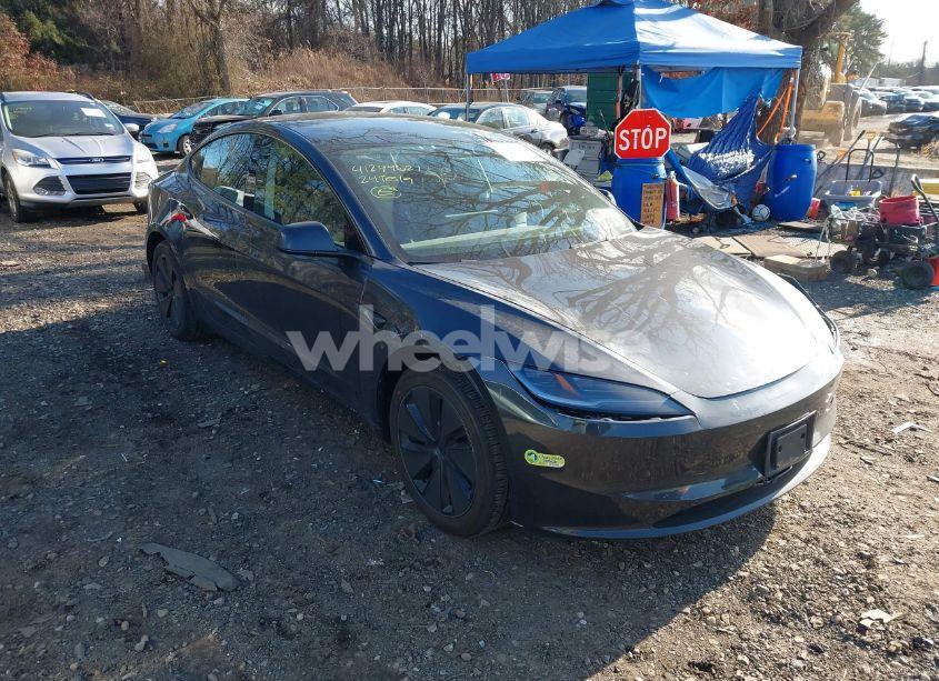 2024 Tesla Model 3 LONG RANGE DUAL MOTOR ALL-WHEEL DRIVE (VIN 5YJ3E1EB3RF816150) main photo