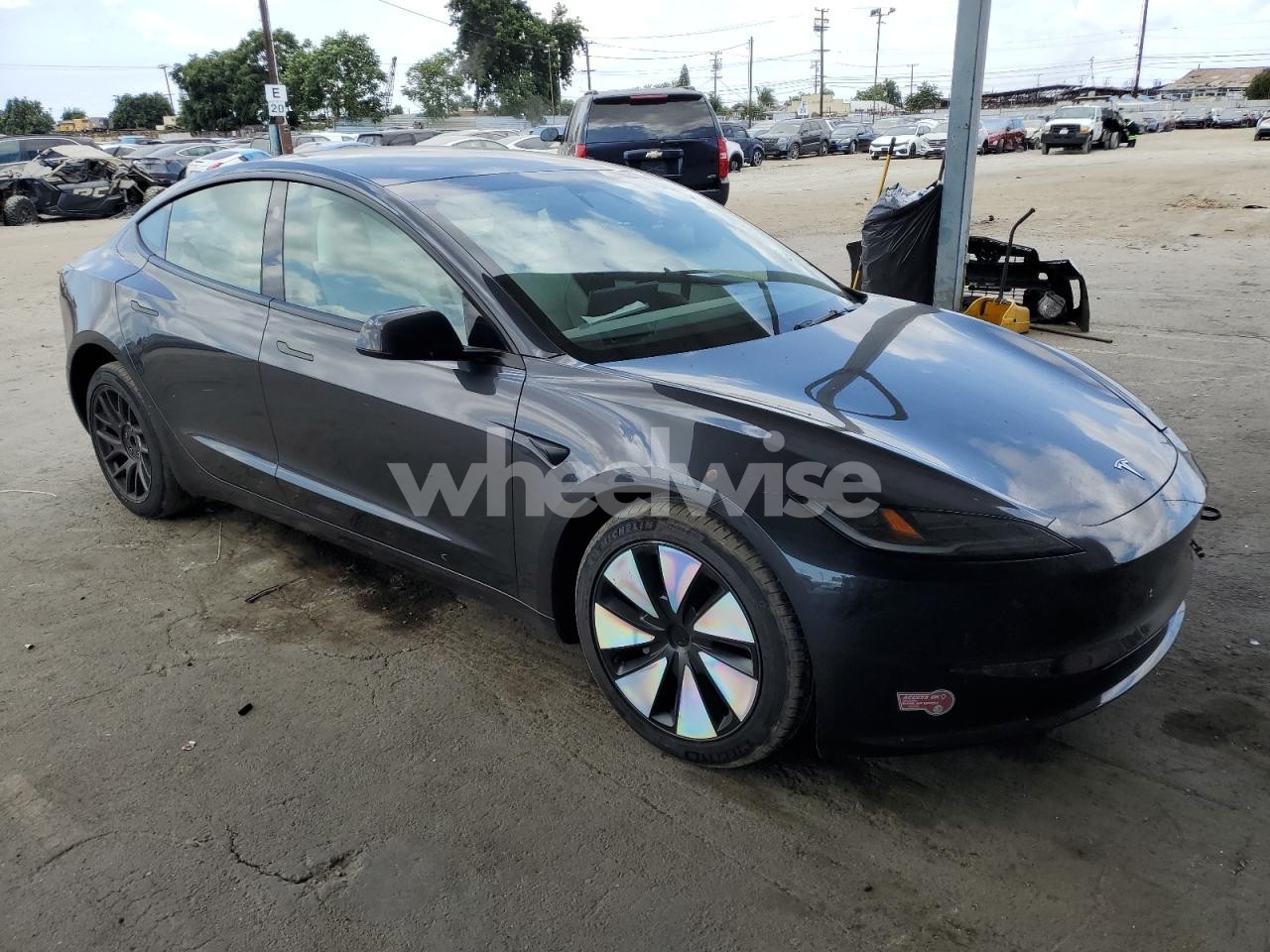 Photo 4 of 2024 TESLA MODEL 3 (VIN 5YJ3E1EB3RF834776)