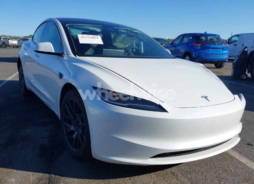 2025 Tesla Model 3 LONG RANGE ALL-WHEEL DRIVE (VIN 5YJ3E1EB3SF911796) main photo