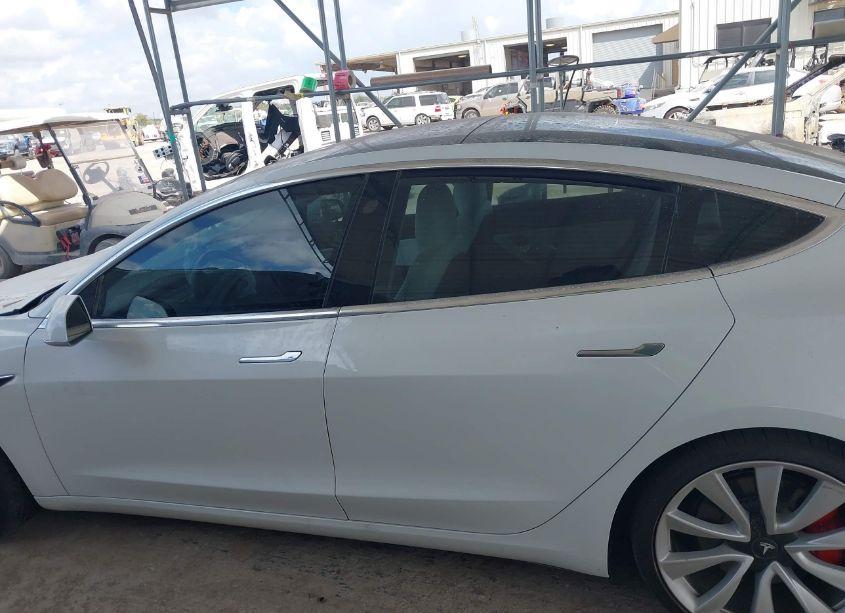Photo 13 of 2018 Tesla Model 3 LONG RANGE/PERFORMANCE (VIN 5YJ3E1EB4JF074555)
