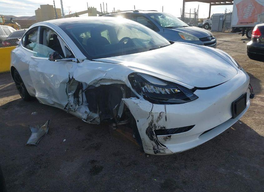 2019 Tesla Model 3 LONG RANGE/PERFORMANCE (VIN 5YJ3E1EB4KF194678) main photo