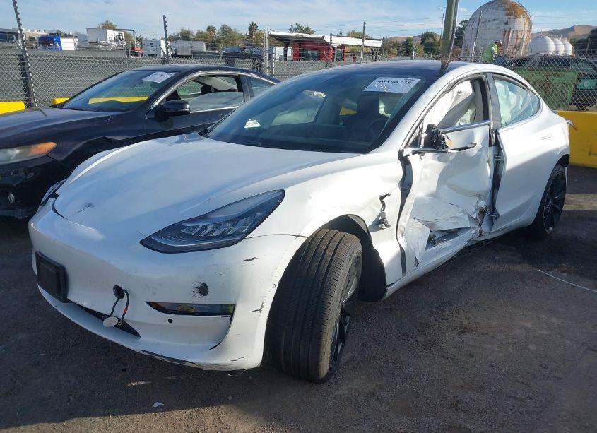 Photo 2 of 2019 Tesla Model 3 LONG RANGE/PERFORMANCE (VIN 5YJ3E1EB4KF194678)