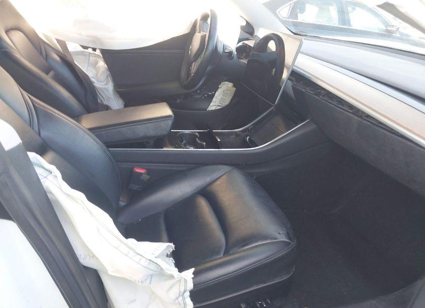 Photo 5 of 2019 Tesla Model 3 LONG RANGE/PERFORMANCE (VIN 5YJ3E1EB4KF194678)