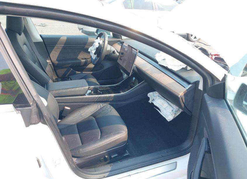 Photo 5 of 2020 Tesla Model 3 LONG RANGE DUAL MOTOR ALL-WHEEL DRIVE (VIN 5YJ3E1EB4LF647733)