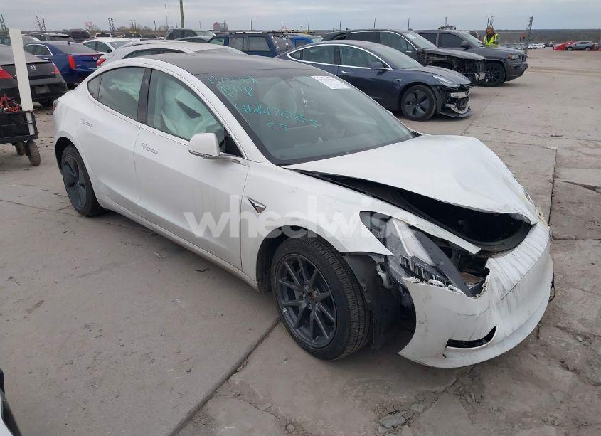 2020 Tesla Model 3 LONG RANGE DUAL MOTOR ALL-WHEEL DRIVE (VIN 5YJ3E1EB4LF741580) main photo