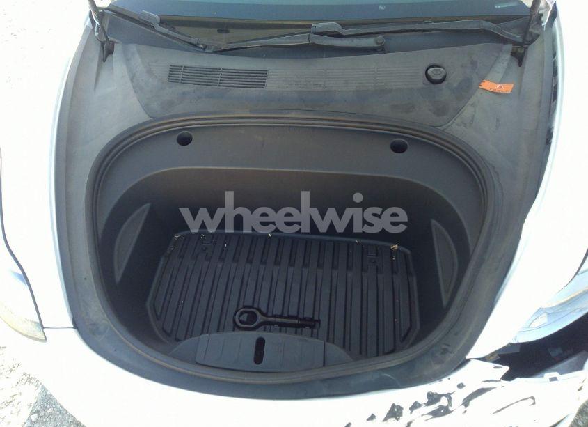 Photo 10 of 2020 Tesla Model 3 LONG RANGE DUAL MOTOR ALL-WHEEL DRIVE (VIN 5YJ3E1EB4LF807271)