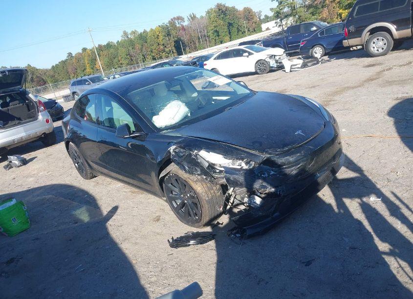 2021 Tesla Model 3 LONG RANGE DUAL MOTOR ALL-WHEEL DRIVE (VIN 5YJ3E1EB4MF015588) main photo