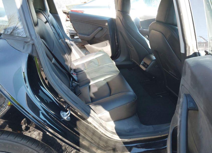 Photo 8 of 2021 Tesla Model 3 LONG RANGE DUAL MOTOR ALL-WHEEL DRIVE (VIN 5YJ3E1EB4MF903192)