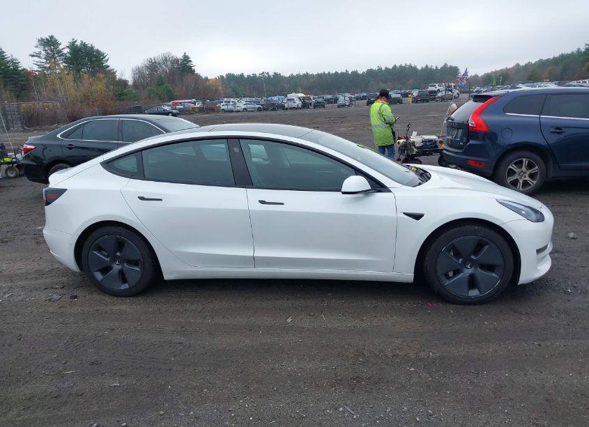 Photo 13 of 2022 Tesla Model 3 LONG RANGE DUAL MOTOR ALL-WHEEL DRIVE (VIN 5YJ3E1EB4NF152435)