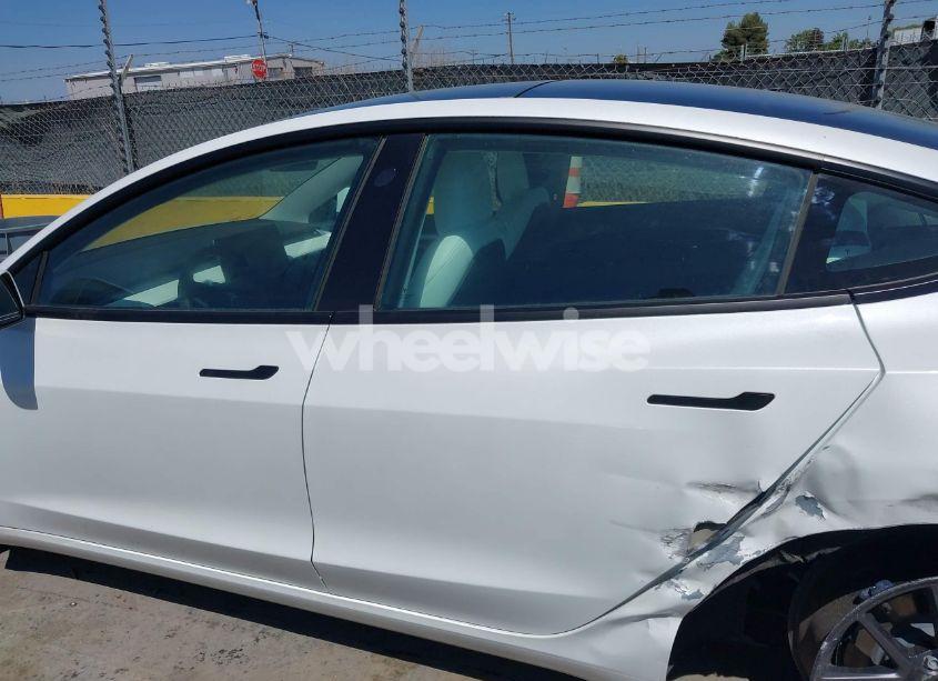 Photo 14 of 2022 Tesla Model 3 LONG RANGE (VIN 5YJ3E1EB4NF169400)