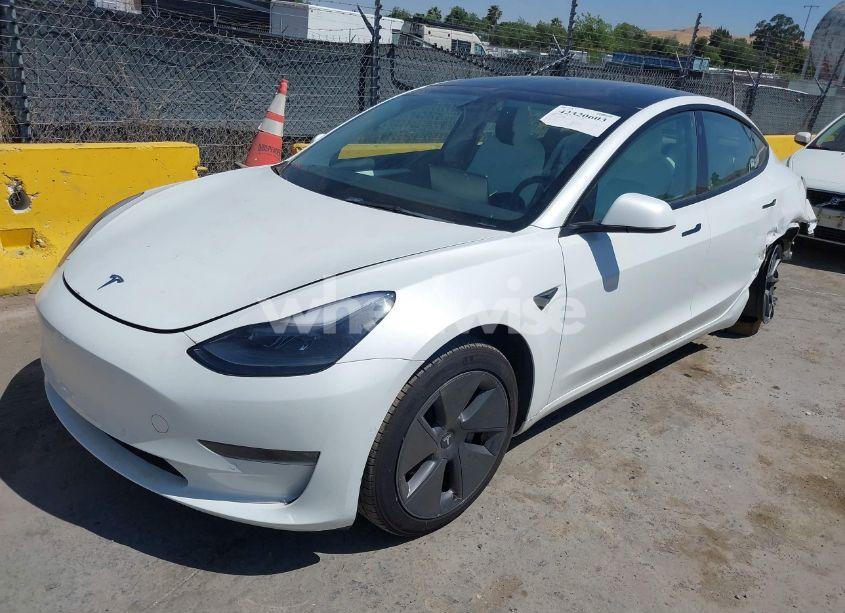Photo 2 of 2022 Tesla Model 3 LONG RANGE (VIN 5YJ3E1EB4NF169400)