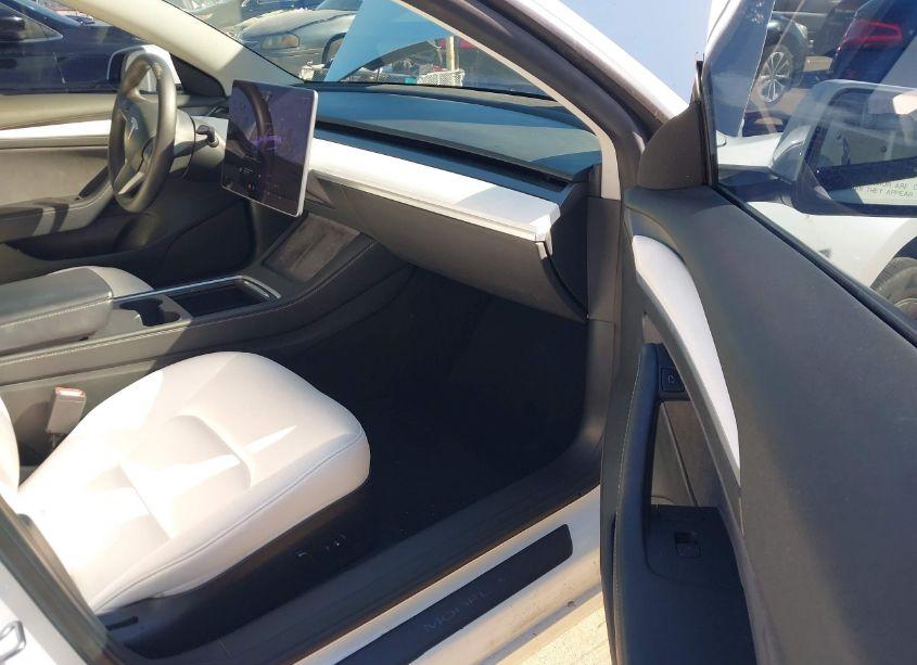 Photo 5 of 2022 Tesla Model 3 LONG RANGE DUAL MOTOR ALL-WHEEL DRIVE (VIN 5YJ3E1EB4NF242894)